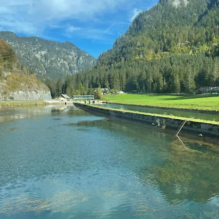 Idyllisches Hallstattnaehe *