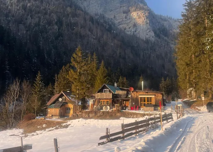 Idyllisches Hallstattnaehe Dağ evi Gosau